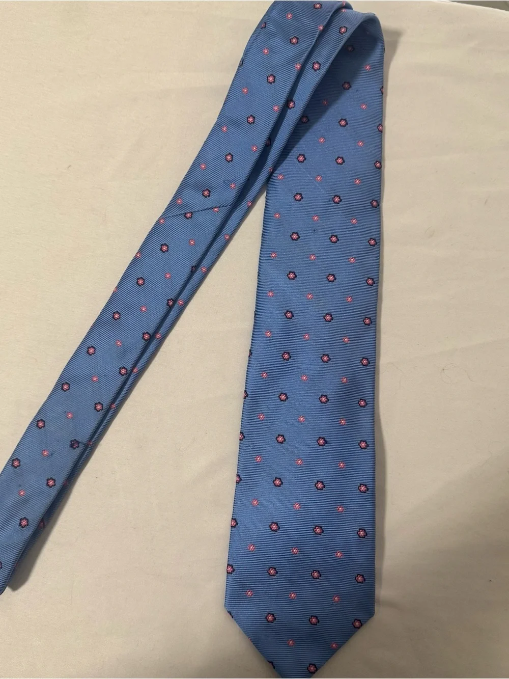 Brooks Brothers 100% Silk Blue Tie Features a Delicate Micro Floral Pattern EUC